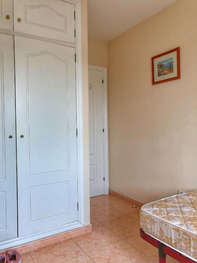 Rosaleda 1 Apartment Дения Екстериор снимка