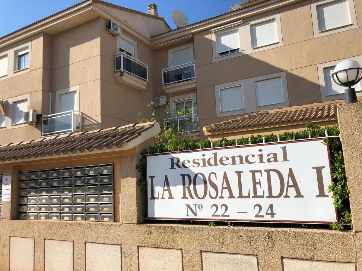 Rosaleda 1 Apartment Дения Екстериор снимка