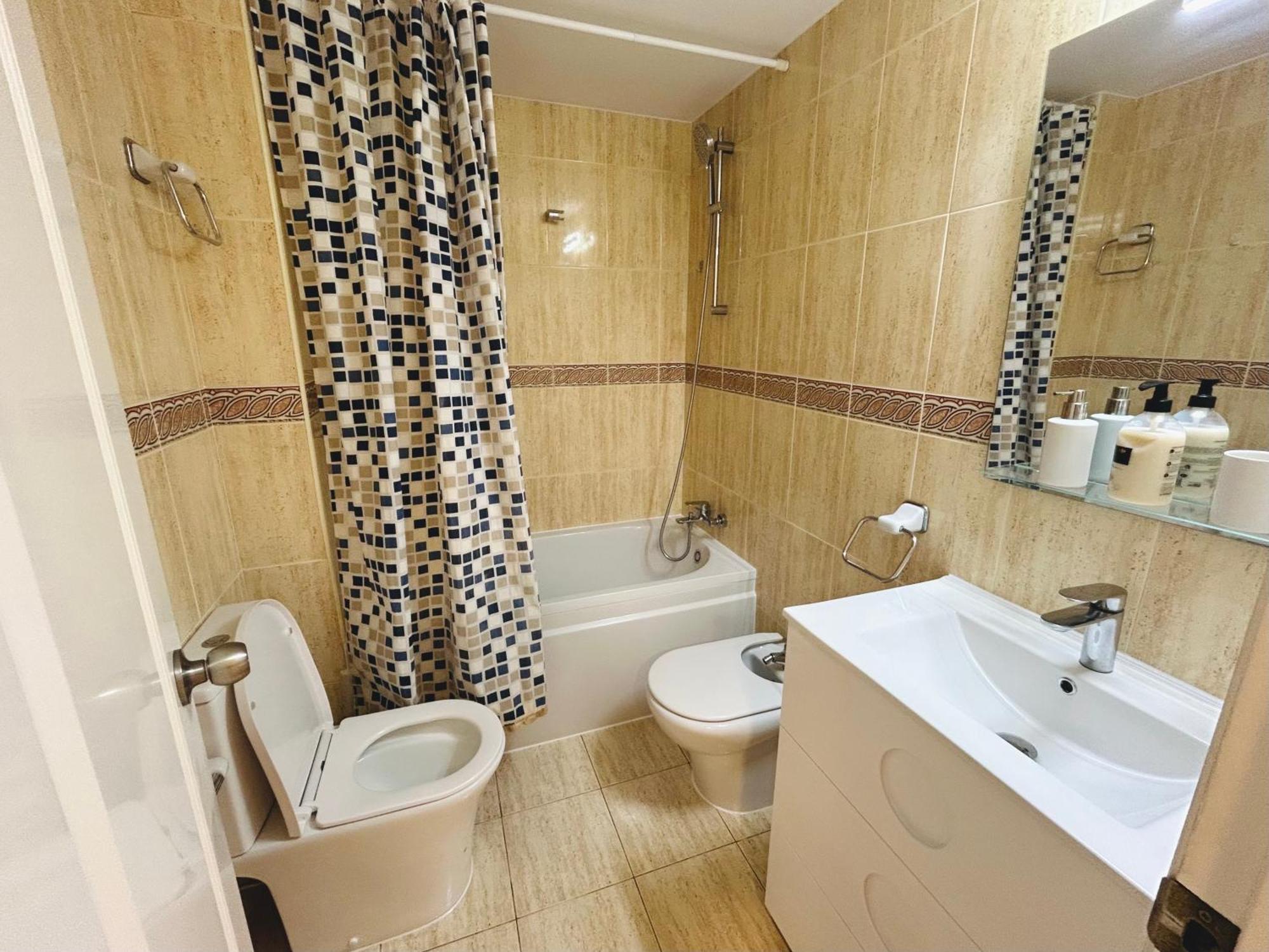 Rosaleda 1 Apartment Дения Екстериор снимка